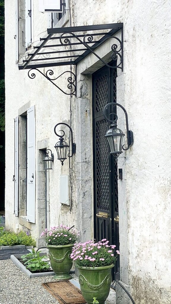door canopy